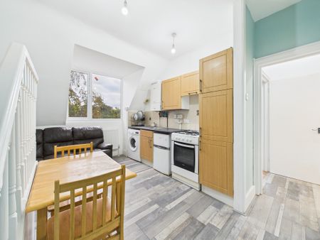 23 Burnt Ash Lane, Bromley, BR1, London - Photo 3