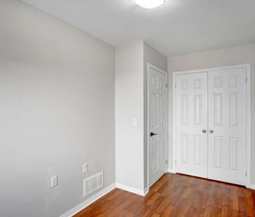 For Lease - 58 Avenue Street Unit# Upper, Oshawa, Ontario - Photo 4