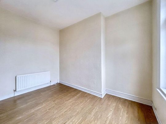 1 bed upper flat to rent in SR8 - Photo 1