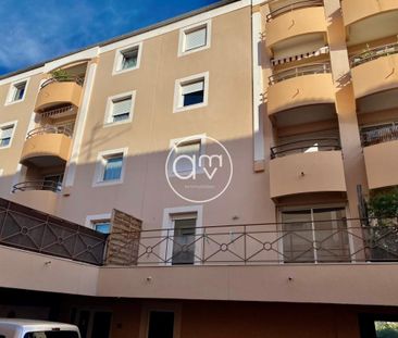 Location Appartement 2 pièces 39m² HYERES 83400 - Photo 6