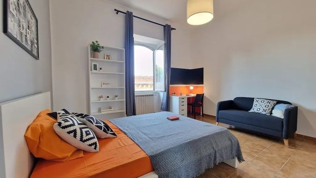 Via Aleardo Aleardi, Rome, Lazio 00185 - Photo 1