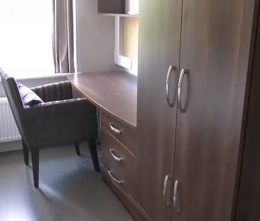 Ensuite Bedroom - Photo 3