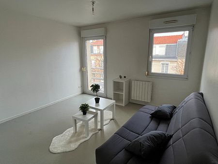 Appartement à louer - REIMS - PROCHE CENTRE-VILLE - Photo 4