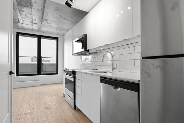 For Lease - 377 Winona Avenue Unit# 403, Westboro - Hampton Park, Ontario - Photo 1