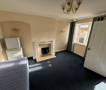 3 bedroom House To Let - Photo 1