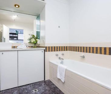 Apartment living! - Photo 4