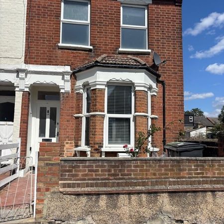 Room in a Shared House, St Loys Road, N17 - Photo 4