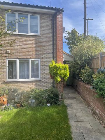 1 bedroom house to rent - Photo 2