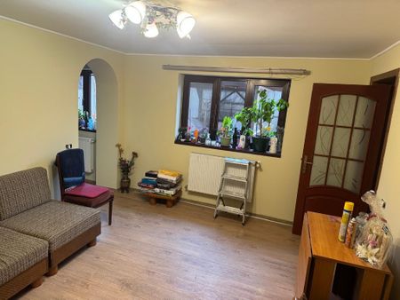 Inchiriez casa+curte in Voluntari - Fotografie 2