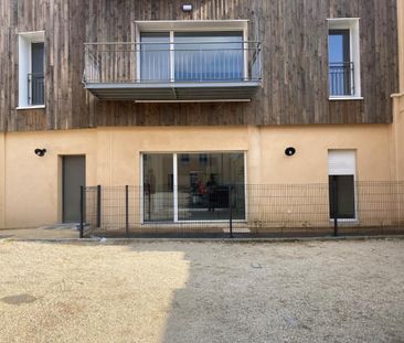 Location Appartement 3 pièces 70m² BAYEUX 14400 - Photo 2