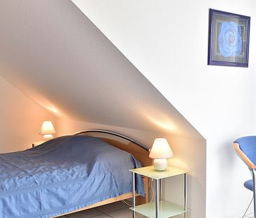 Miete inkl. Nebenkosten: 1.300 € pro Monat, plus Strom, inkl. Heizung - Photo 1