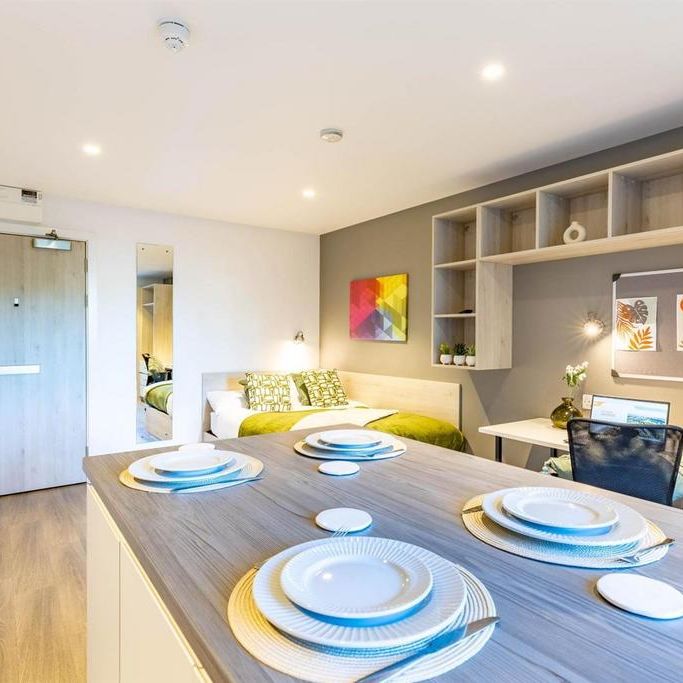 Studio to rent - Photo 1