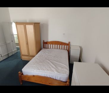 Studio Flat, Muswell Road, N10 - Photo 3