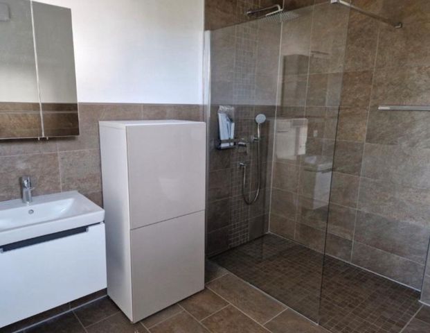 Nachmieter gesucht! Möblierte 1-Person-Wohnung mit Terrasse - Foto 1