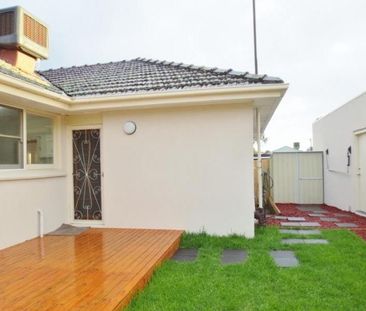 1/33 Carwarp Street, Macleod - Photo 6