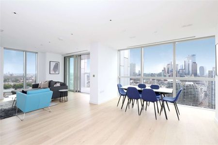 3 bedroom 19th floor apartment in the highly regarded Atlas Building. - Photo 2