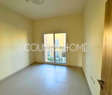 Corner Unit | Unfurnished 3BR Family Villa - Photo 5