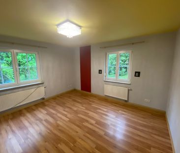 2,5-Zi.-Wohnung mit hochwertiger EBK * Badezimmer mit Whirlpool + D... - Foto 1