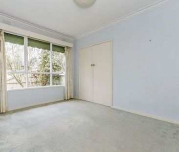 7 Carver Street Burwood East VIC - Photo 1