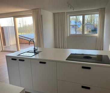 Appartement te huur - Photo 2