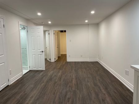 For Lease - 250 Woodhall Road Unit# (Bsmt), Markham, Ontario - Photo 4