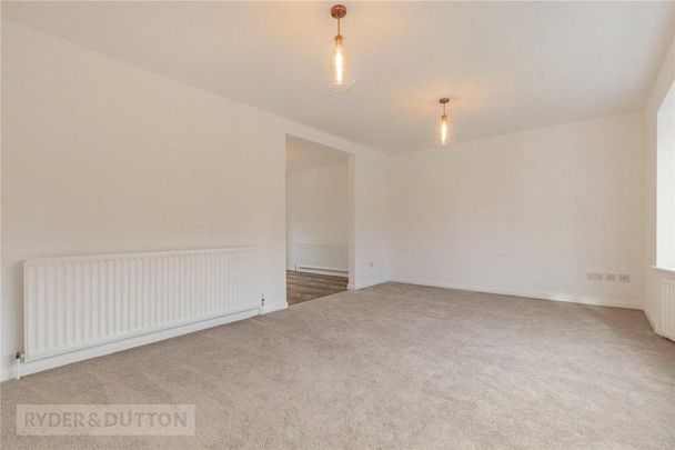 4 bedroom detached house to rent - Photo 1