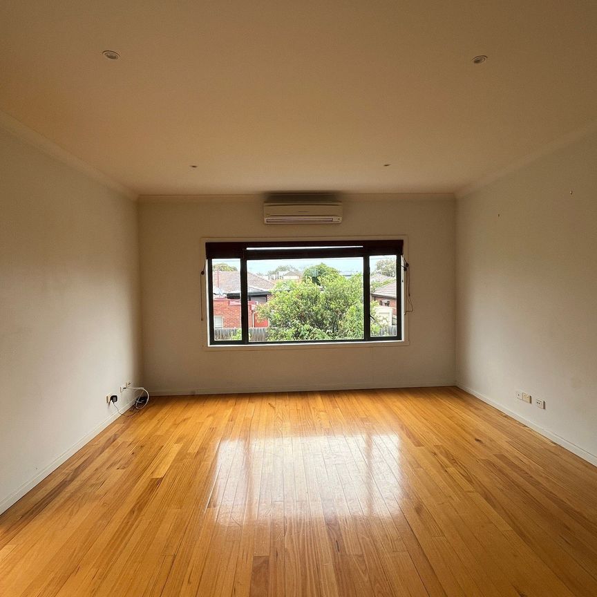 2B Linsey Street, Coburg VIC 3058 - Photo 1