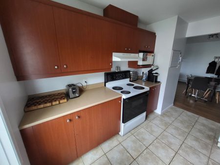 4 ½ à louer à Sherbrooke – Secteur Mont-Bellevue | 1875 rue André - Photo 2