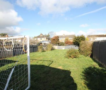 3 bedroom detached house to rent - Photo 4