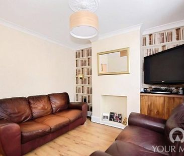 2 bedroom terraced house to rent - Photo 2