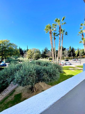 APARTMENT NEAR THE SEA WITH VIEWS OF LA PALOMA PARK FOR LONG TERM-BENALMADENA COSTA - Photo 2