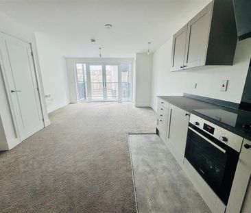 Flat 85, 6 Martin Court, Hastings, TN34 1EF - Photo 2