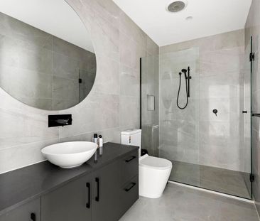 64 Wyong Street, Keilor East VIC 3033 - Photo 2