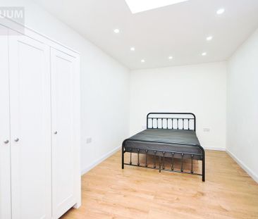 1 bedroom detached house to rent - Photo 2