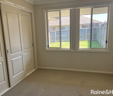 Low Maintenance Home - Photo 5