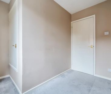 3 bedroom link detached house to rent - Photo 6