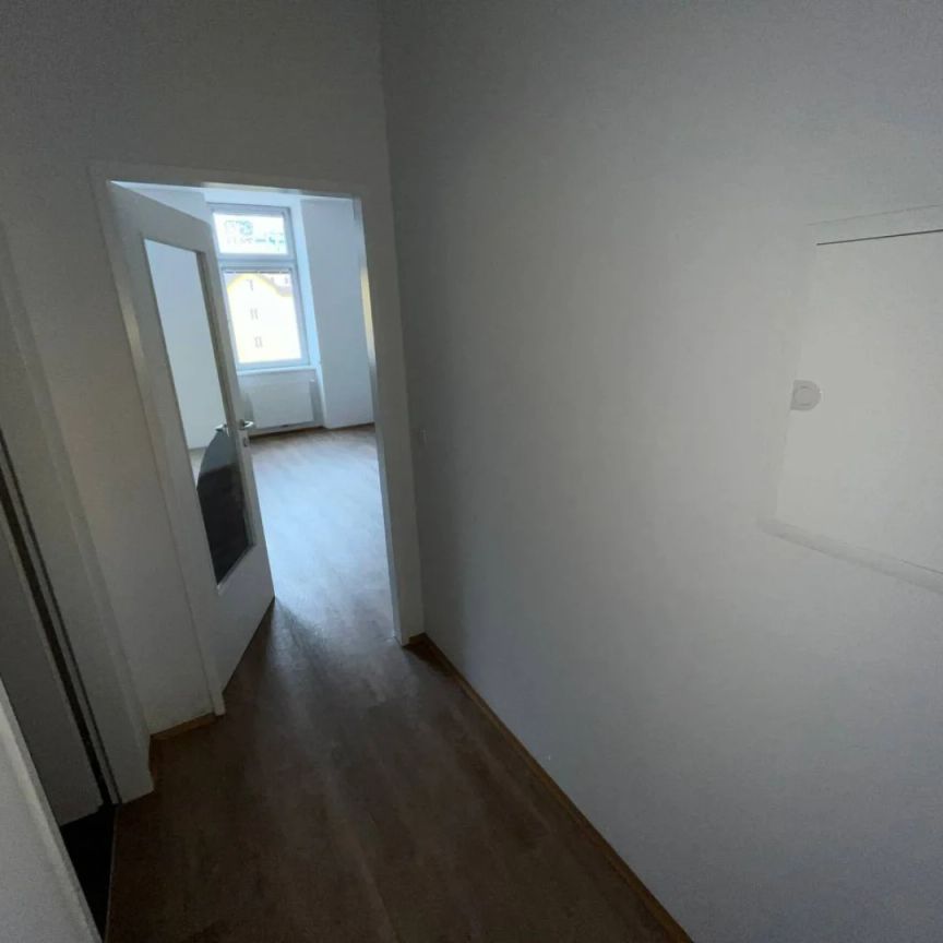 Sanierte 1-Zimmer-Wohnung in Donawitz zu vermieten - Kerpelystraße - Photo 1