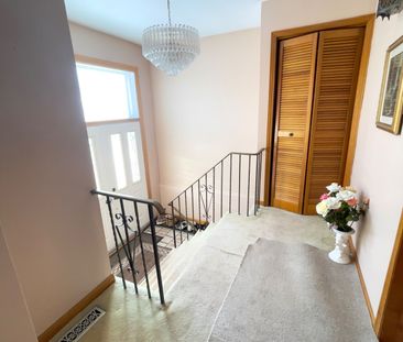 For Lease - 23 St. Paschal Court Unit# Room #2, Toronto, Ontario - Photo 3