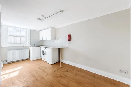 1 Bed Flat, Very Near West Cromwell Road Area, SW5 - Photo 3