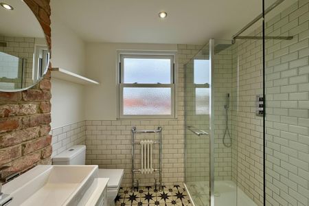 3 bedroom terraced house to rent - Photo 2