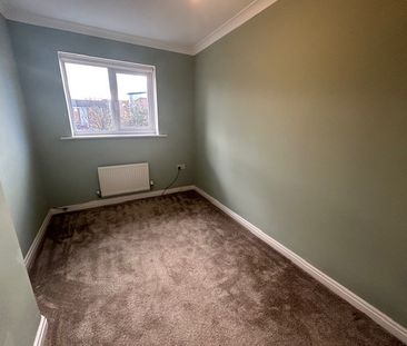 Addenbrooke Drive, Liverpool, L24 - Photo 3