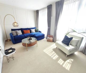 Lacey Drive, HA8, Edgware - Photo 1