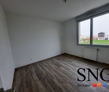 T3 AVEC BALCON ET PARKING - Photo 3