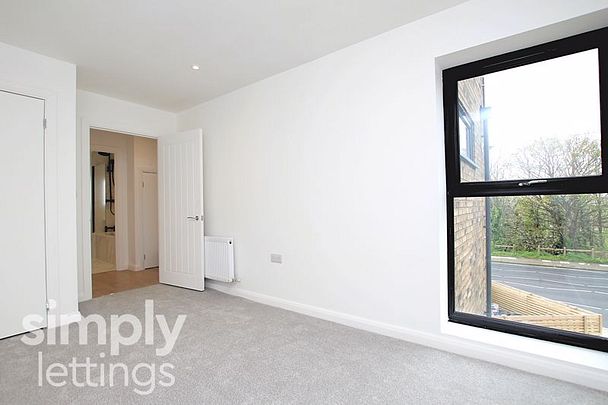 1 Bed property for rent - Photo 1