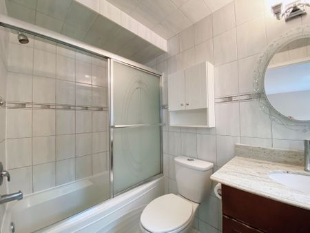 For Lease - 195 Enchanted Hills Crescent, Toronto, Ontario - Photo 4