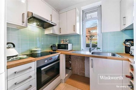 Watchfield Court, Sutton Court Road, Chiswick, W4 - Photo 2