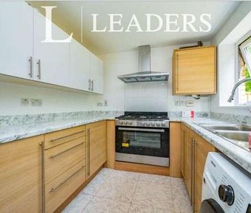 Aviation Avenue, Hatfield, Hertfordshire, AL10 - Photo 3