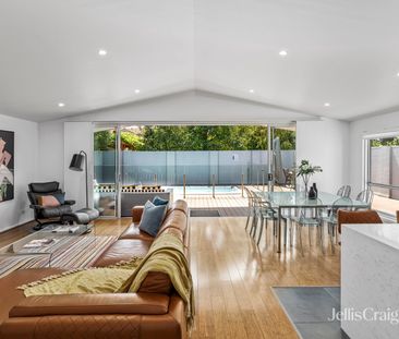 42 Peel Street, Newport VIC 3015 - House For Rent | Domain - Photo 1