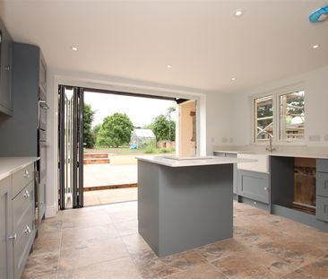 3 bed Cottage for let - Photo 6