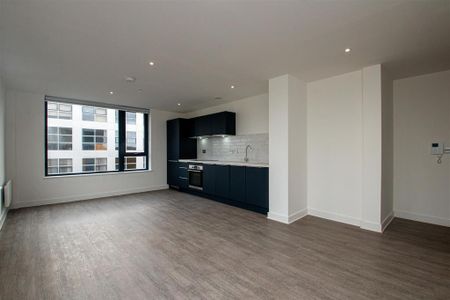 2 bedroom apartment to rent - Photo 5